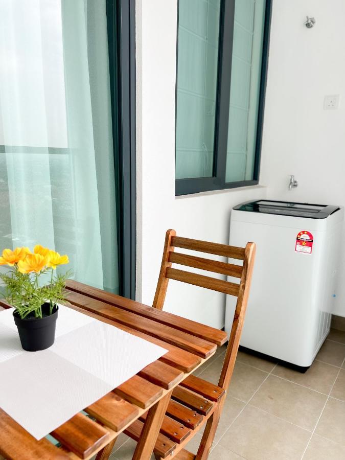 Aurora Vista Homestay Bangi At Vista Bangi With Wifi Netflix Gym Sauna Coway Swimming Pool-River View Kajang Esterno foto