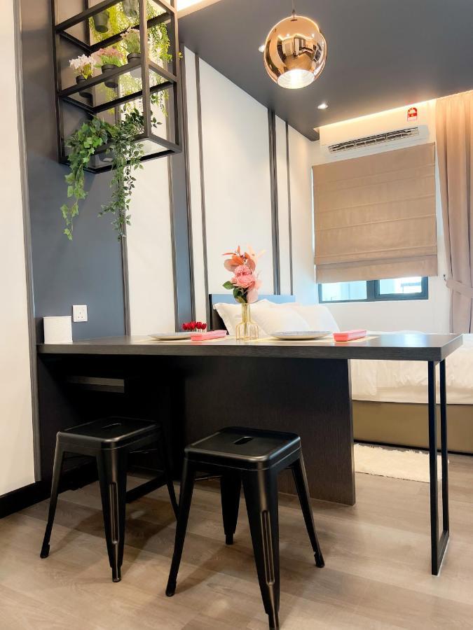 Aurora Vista Homestay Bangi At Vista Bangi With Wifi Netflix Gym Sauna Coway Swimming Pool-River View Kajang Esterno foto